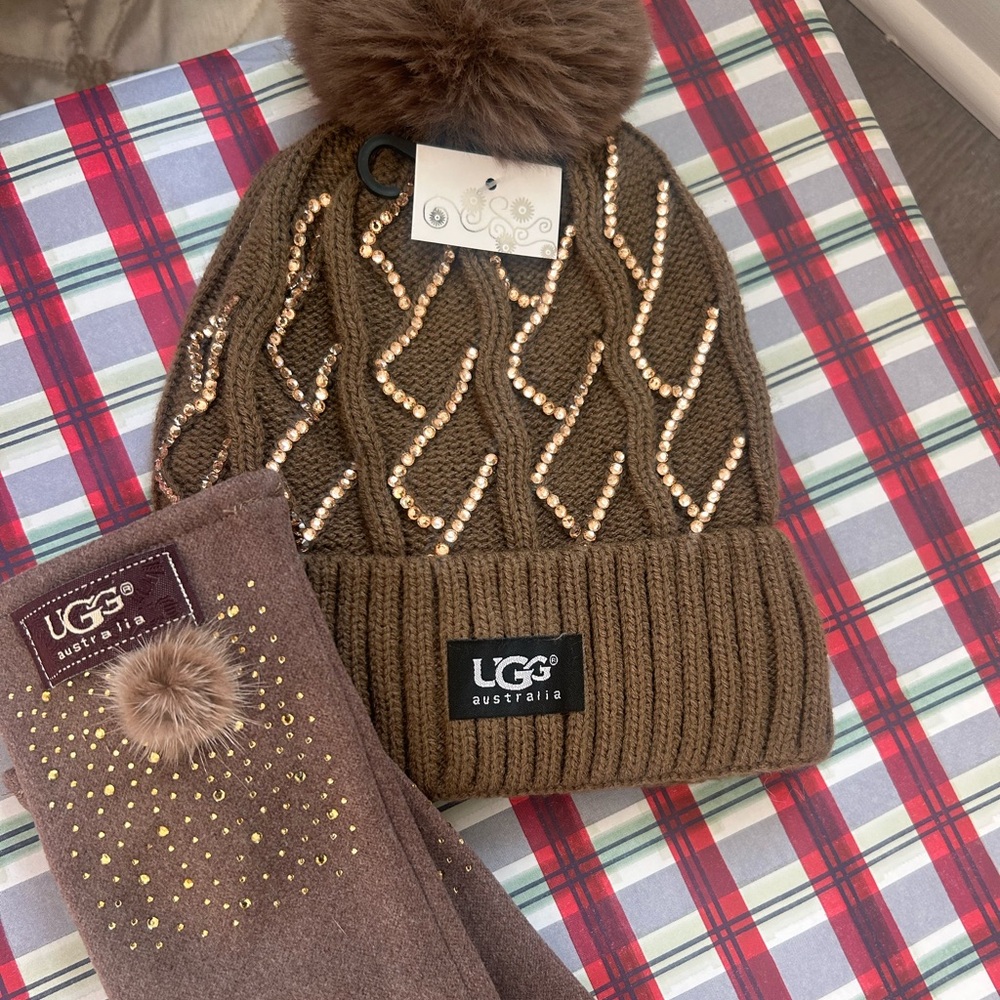 Stay Warm & Cozy NWT UGG Brown Beanie and Gloves with Gold Accents - Picture 3 of 8